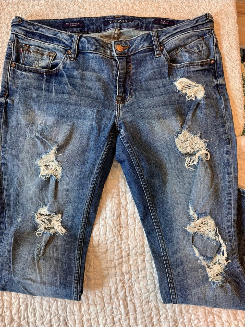 Vigoss Low Rise Distressed Straight Leg Jeans – Women’s – 30